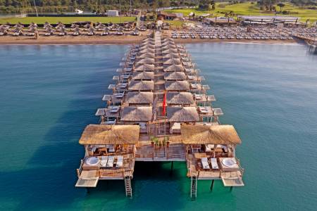 TITANIC DELUXE GOLF BELEK Pools & Beach
